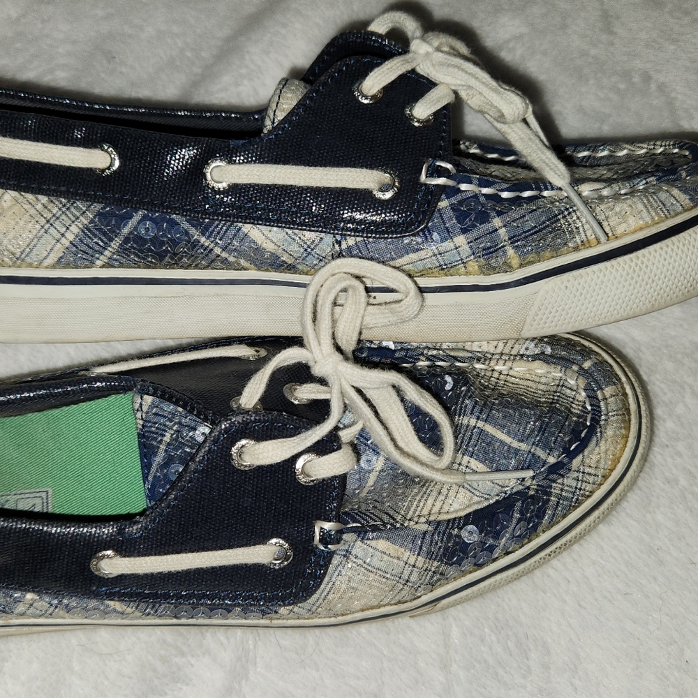 Sperry - Picture 3 of 5